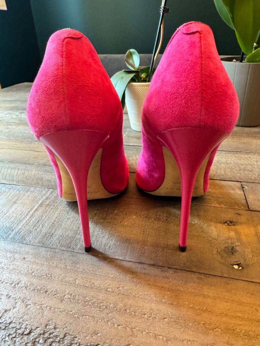 Jimmy Choo Fuchsia Suede Anouk 38.5 - Picture 5 of 8